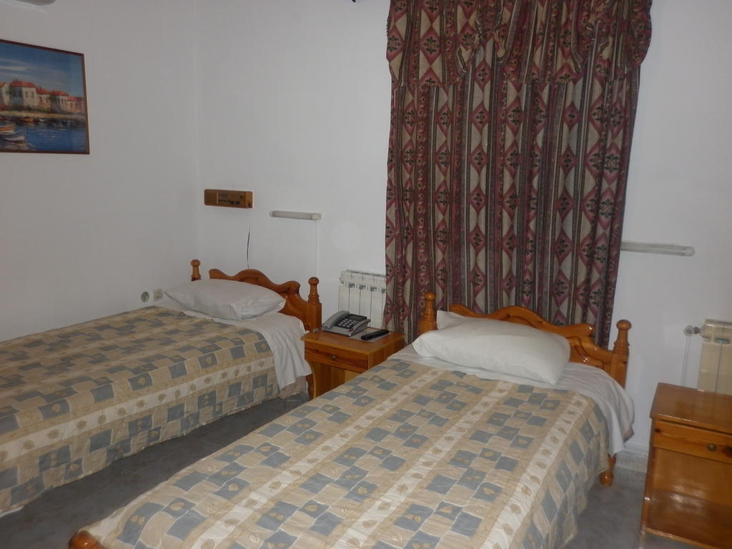 Miramare Hotel Lakkion Room photo