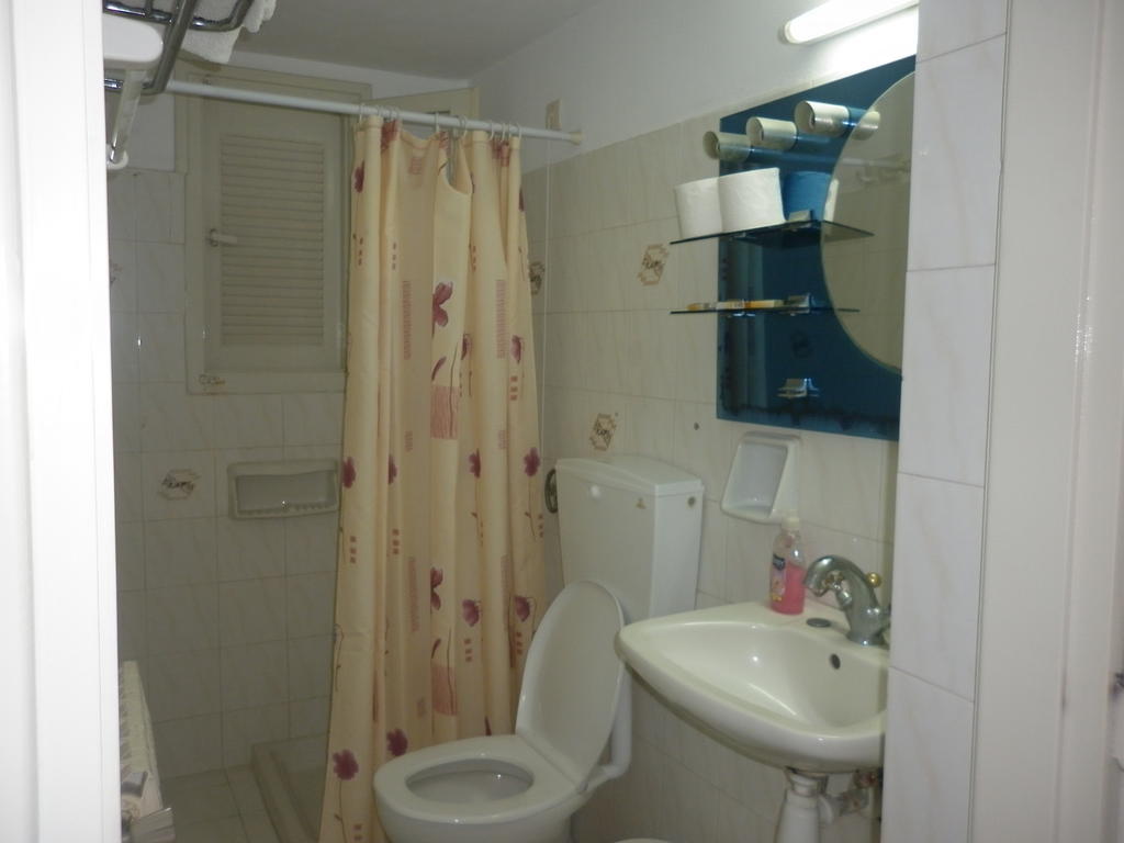 Miramare Hotel Lakkion Room photo
